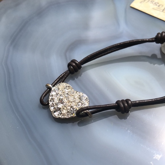Fossil Bling Heart Bracelet 5/$25 - Picture 4 of 10